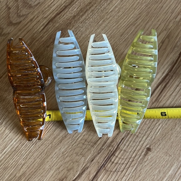 BRAND NEW 4 jelly assorted color durable claw clips cream green brown blue/gray - Picture 4 of 6